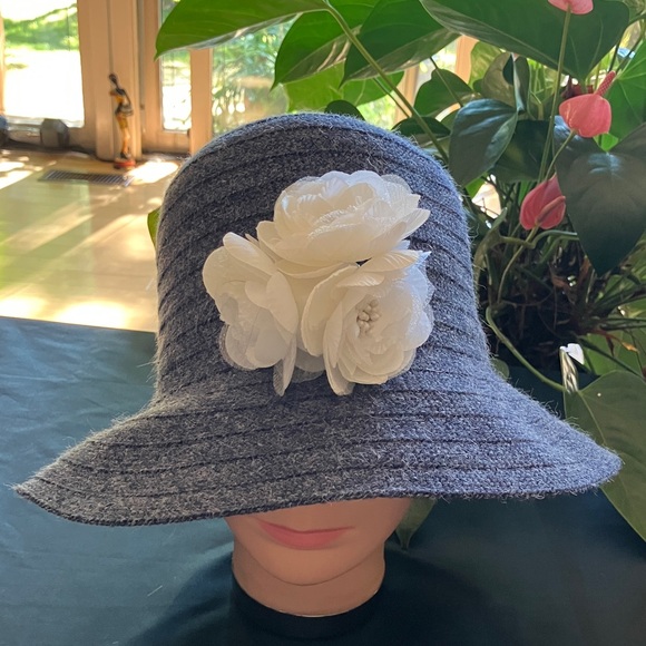Gray Bucket Hat with White Floral Accent - Picture 1 of 5